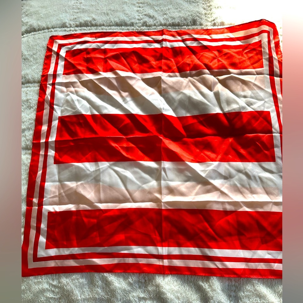 NWT Ann Taylor square scarf